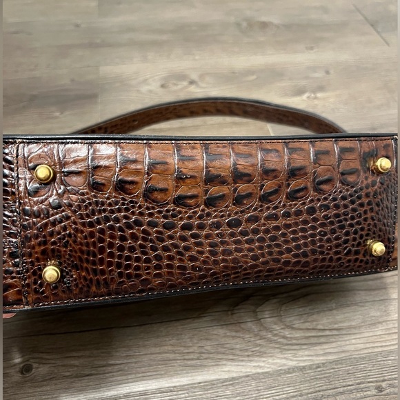 Vintage Brahmin Crocodile Embossed Shoulder Bag - Brown & Black - Picture 10 of 12